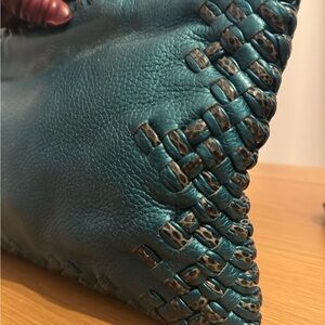 Bottega Veneta Clutch Bag Emerald Green Leather  Authentic